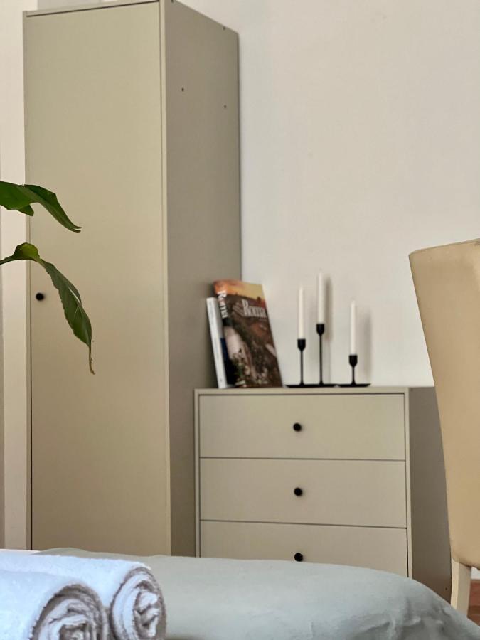 Novi Ligure Private Apartment Exterior photo